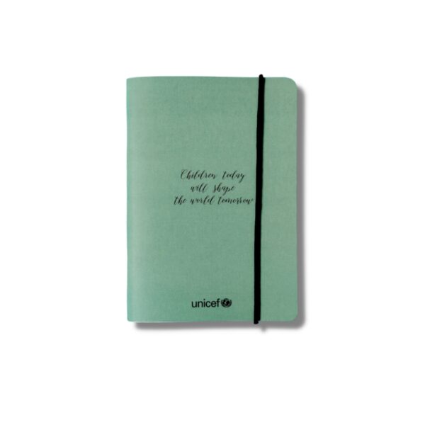 Portada del cuaderno de bolsillo "children today" en color verde granito